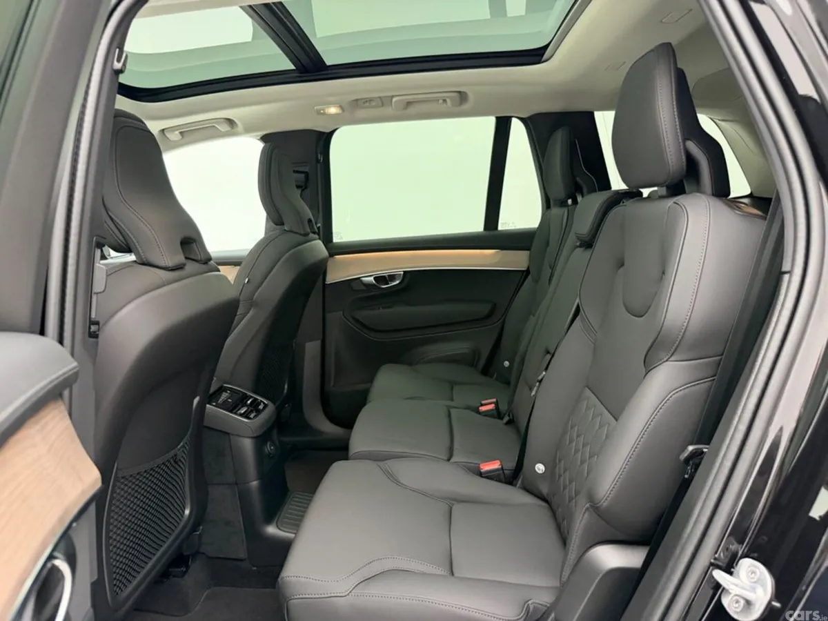 Volvo XC90 SUV, Petrol Plug-in Hybrid, 2026, Black