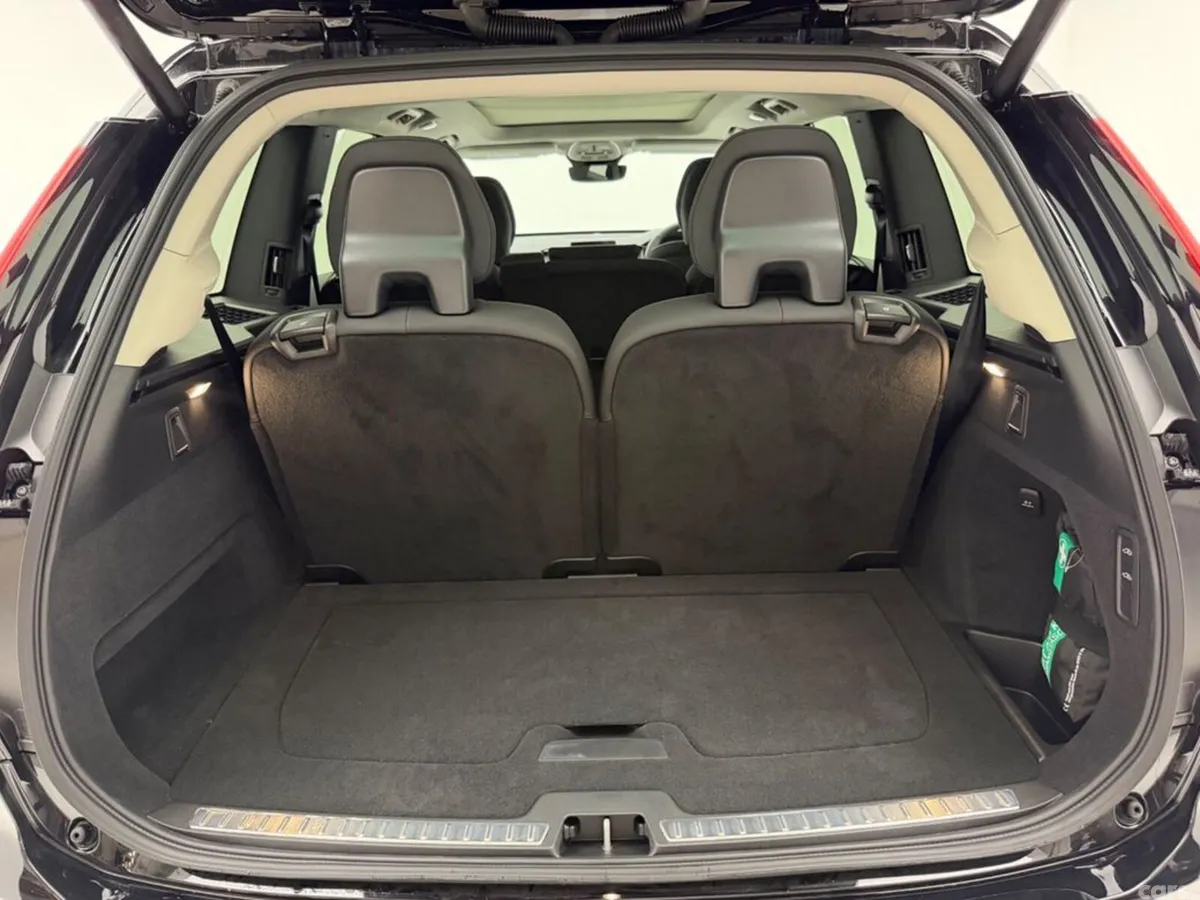 Volvo XC90 SUV, Petrol Plug-in Hybrid, 2026, Black