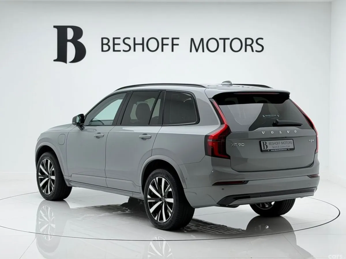 Volvo XC90 SUV, Petrol Plug-in Hybrid, 2026, Grey