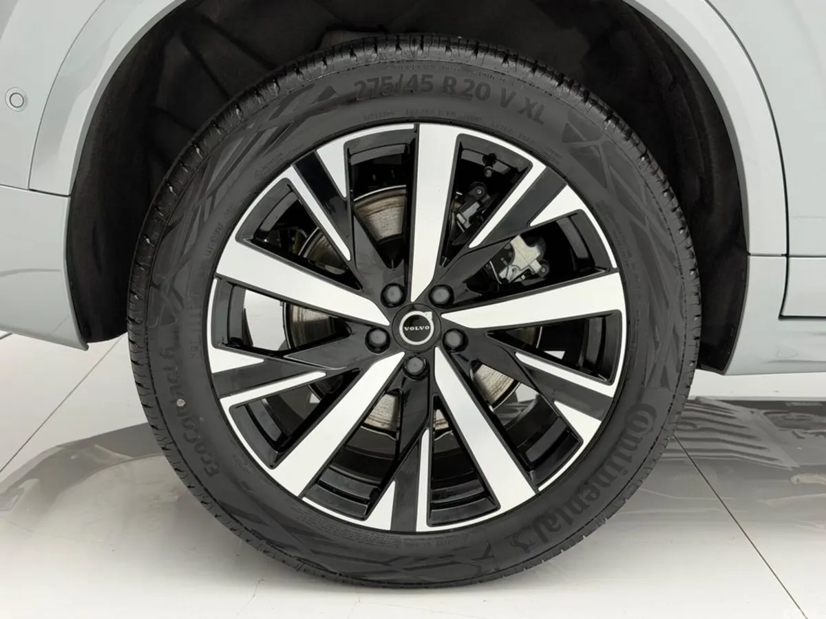 Volvo XC90 SUV, Petrol Plug-in Hybrid, 2026, Grey