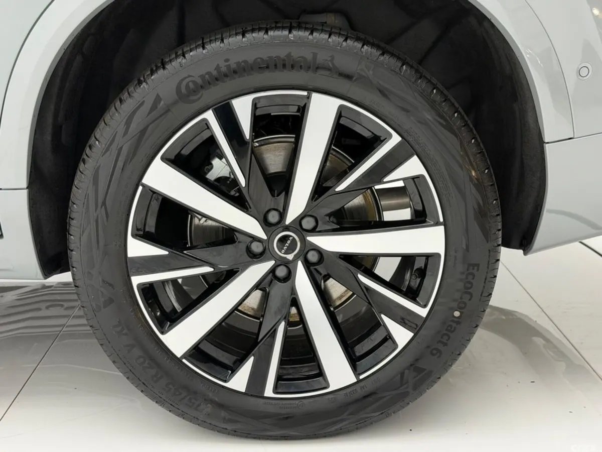 Volvo XC90 SUV, Petrol Plug-in Hybrid, 2026, Grey