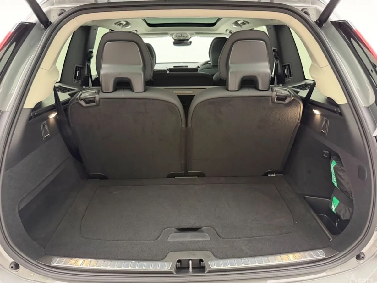 Volvo XC90 SUV, Petrol Plug-in Hybrid, 2026, Grey