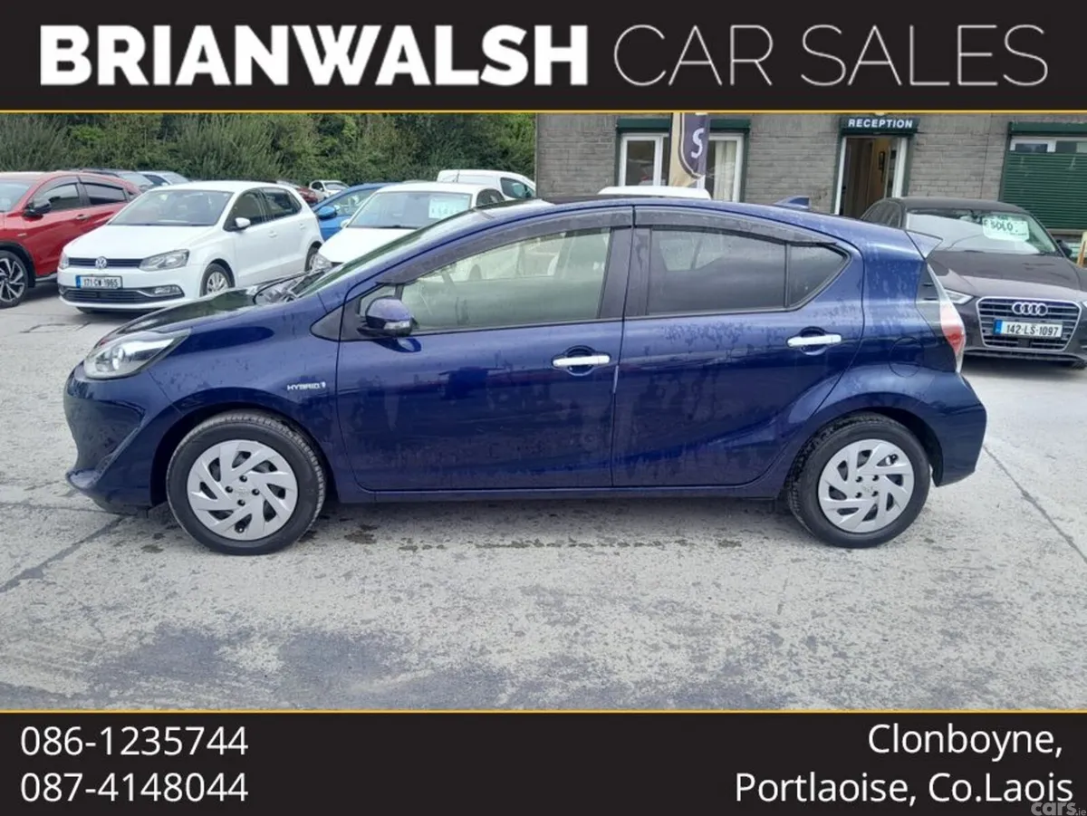 Toyota Aqua Hatchback, Petrol Hybrid, 2019, Blue
