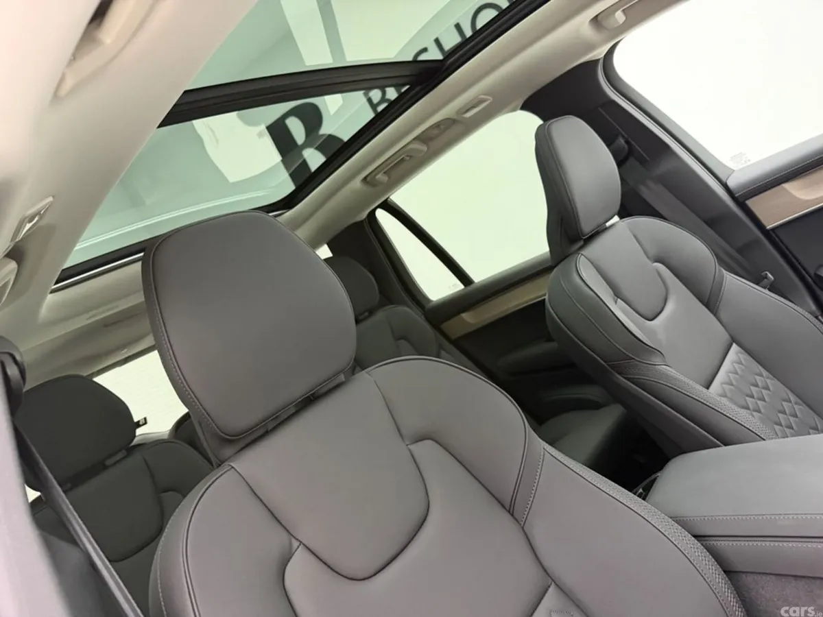 Volvo XC90 SUV, Petrol Plug-in Hybrid, 2026, Black