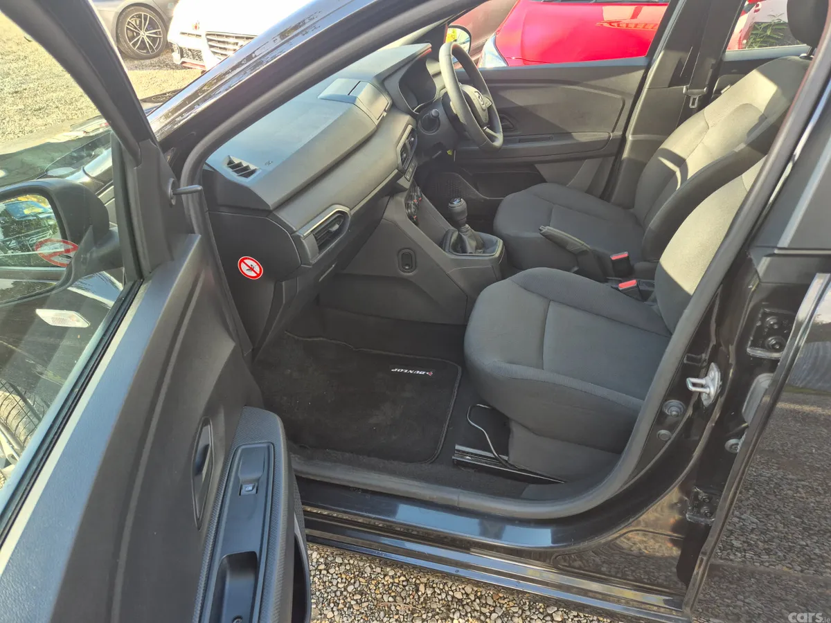 Dacia Sandero Hatchback, Petrol, 2021, Black