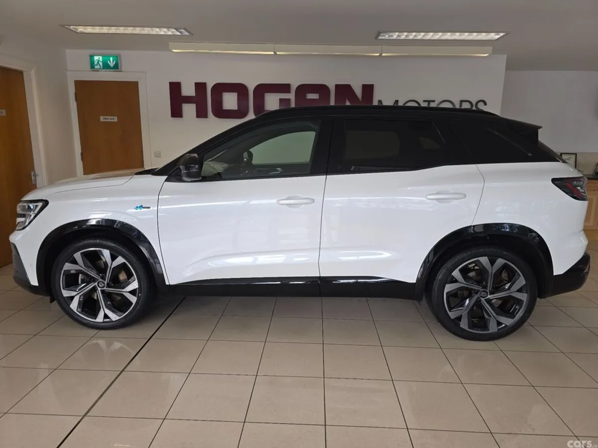 Renault Austral SUV, Petrol, 2024, White