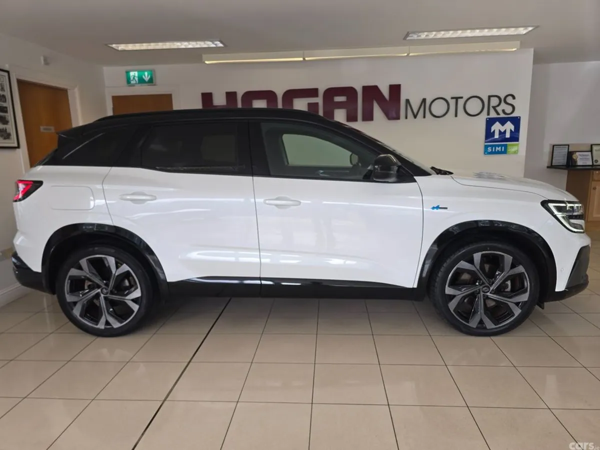 Renault Austral SUV, Petrol, 2024, White