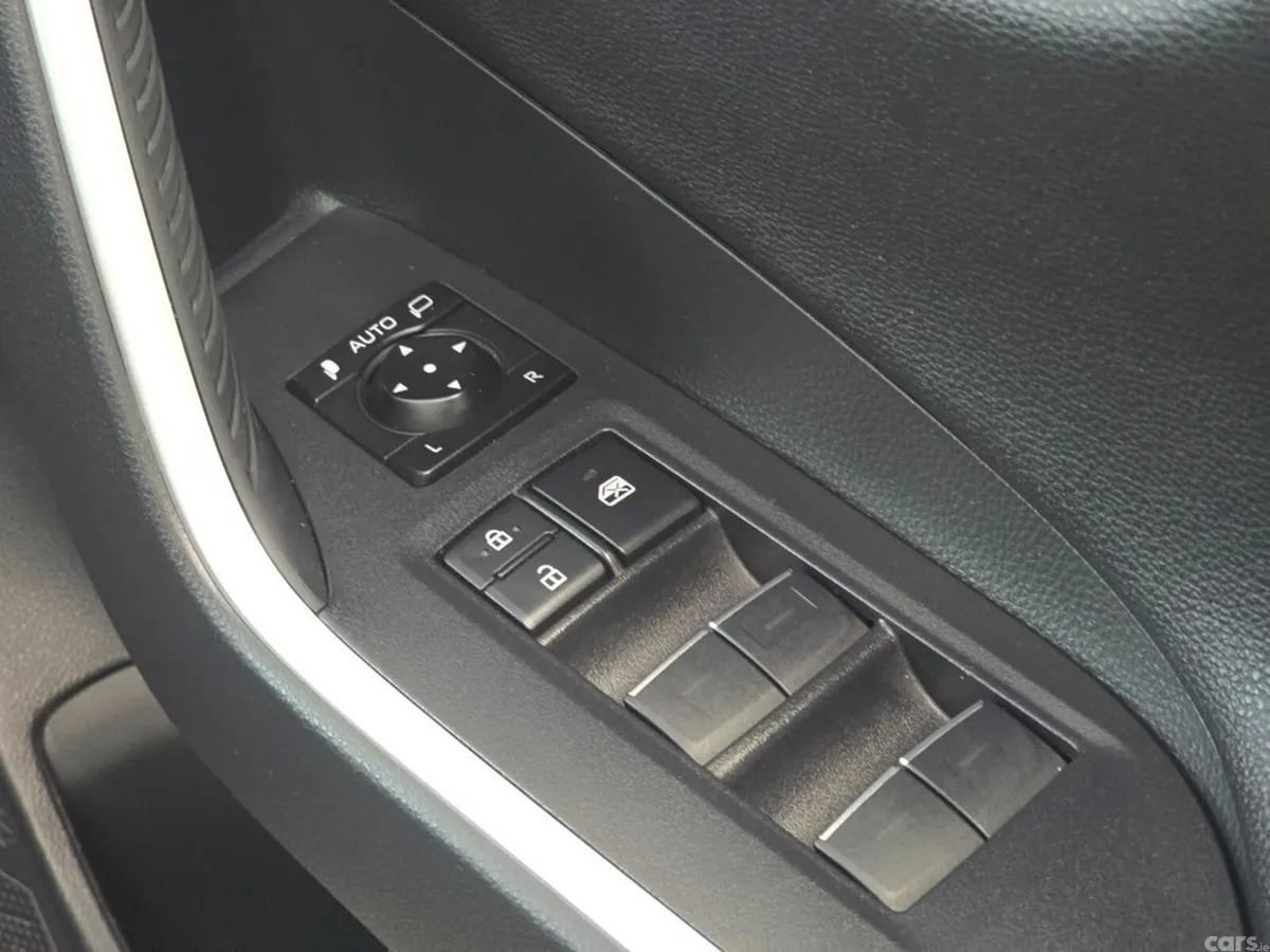 Toyota RAV4 SUV, Petrol Hybrid, 2025, Blue