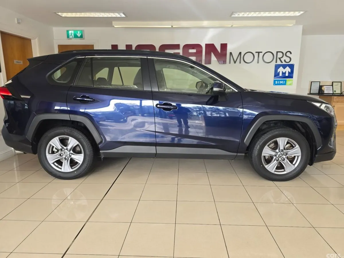 Toyota RAV4 SUV, Petrol Hybrid, 2025, Blue