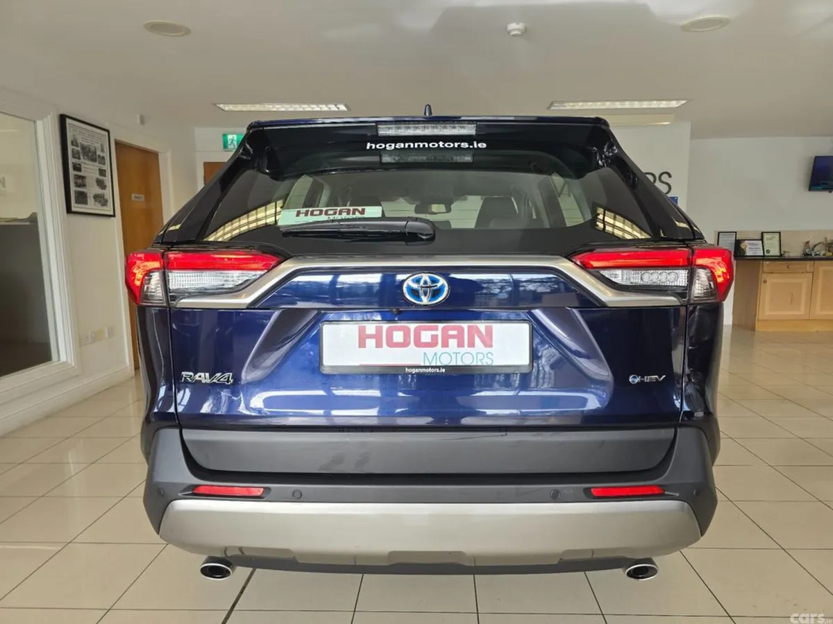 Toyota RAV4 SUV, Petrol Hybrid, 2025, Blue