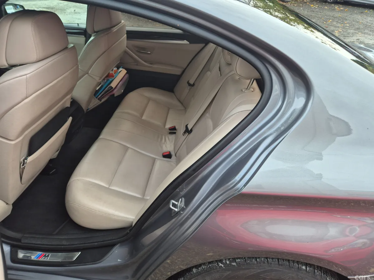 BMW 5-Series Saloon, Diesel, 2010, Grey