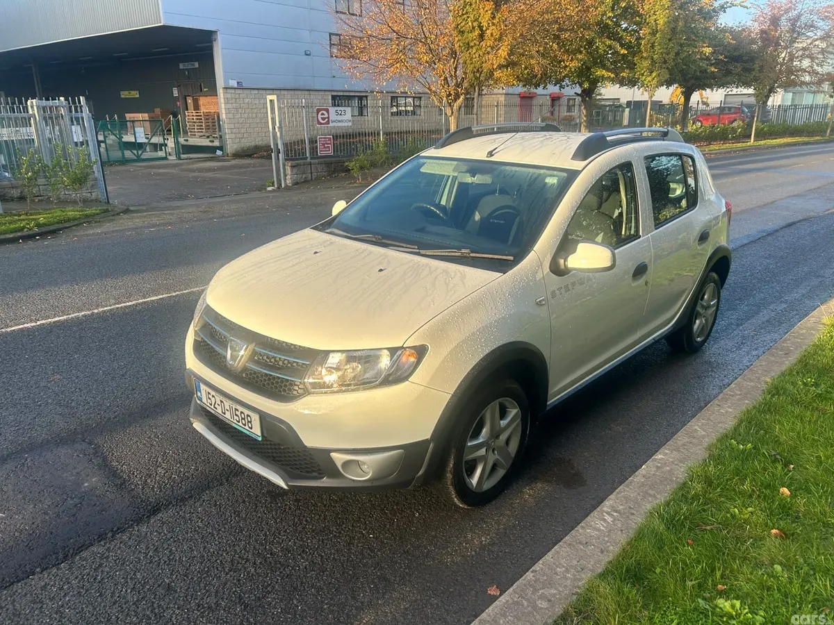 Dacia Sandero Stepway Hatchback, Diesel, 2015, White