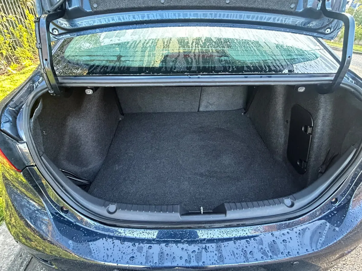 Mazda Mazda3 Saloon, Diesel, 2015, Blue
