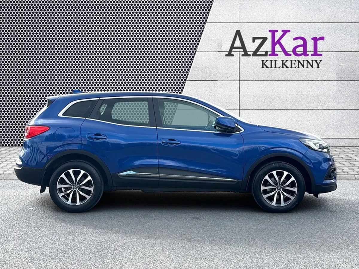 Renault Kadjar SUV, Petrol, 2022, Blue