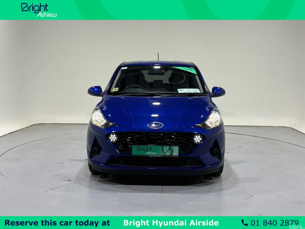 Hyundai i10 Hatchback, Petrol, 2022, Blue