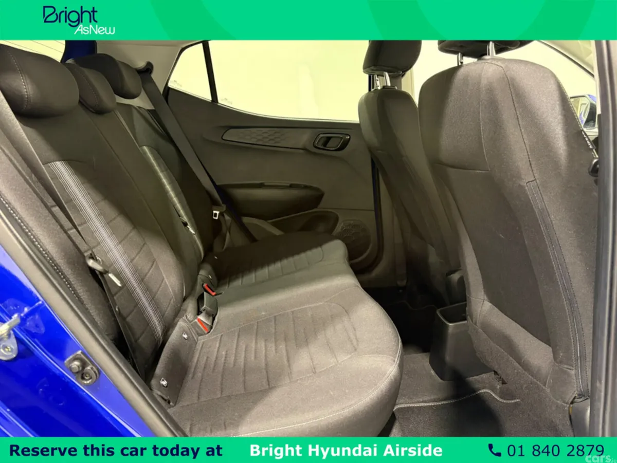 Hyundai i10 Hatchback, Petrol, 2022, Blue