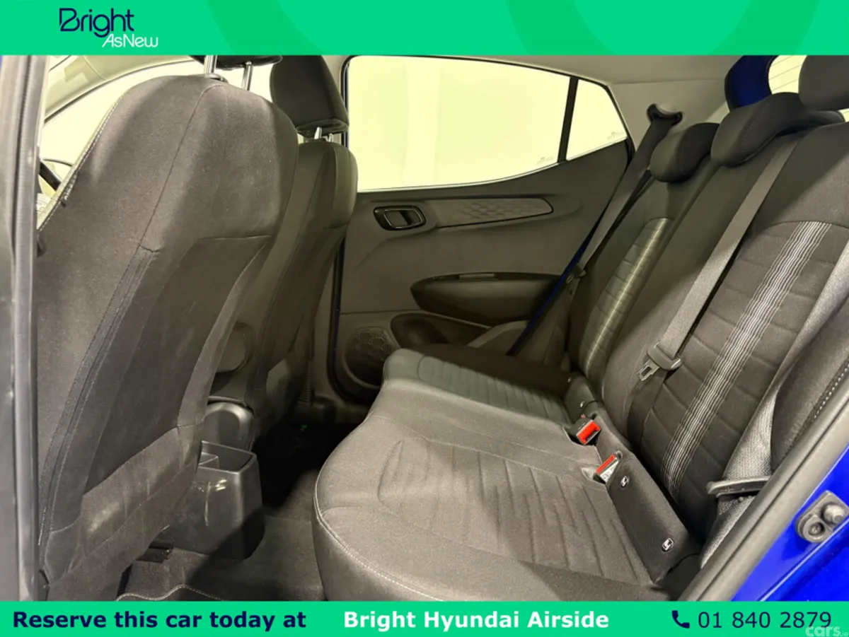 Hyundai i10 Hatchback, Petrol, 2022, Blue