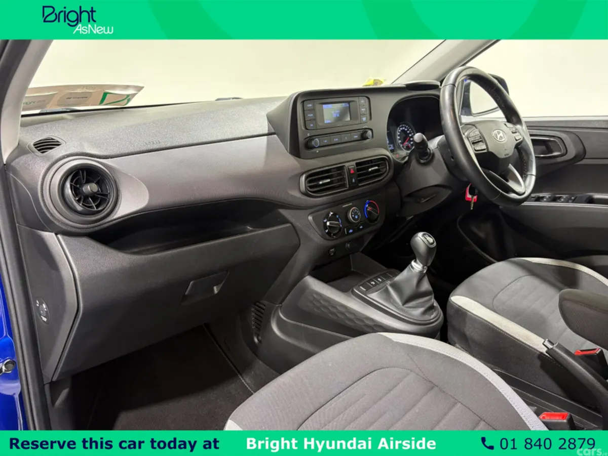 Hyundai i10 Hatchback, Petrol, 2022, Blue