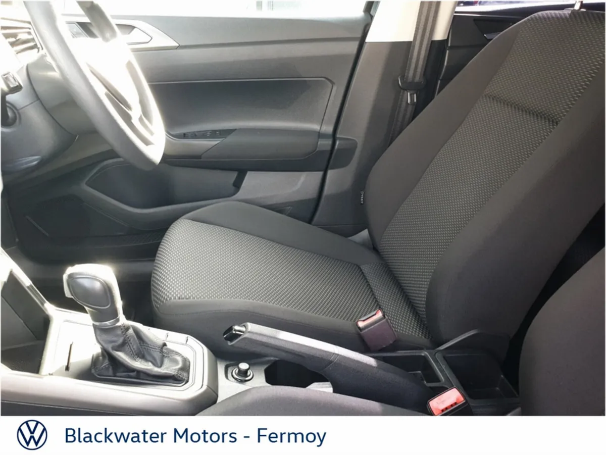 Volkswagen Polo Hatchback, Petrol, 2018, Black
