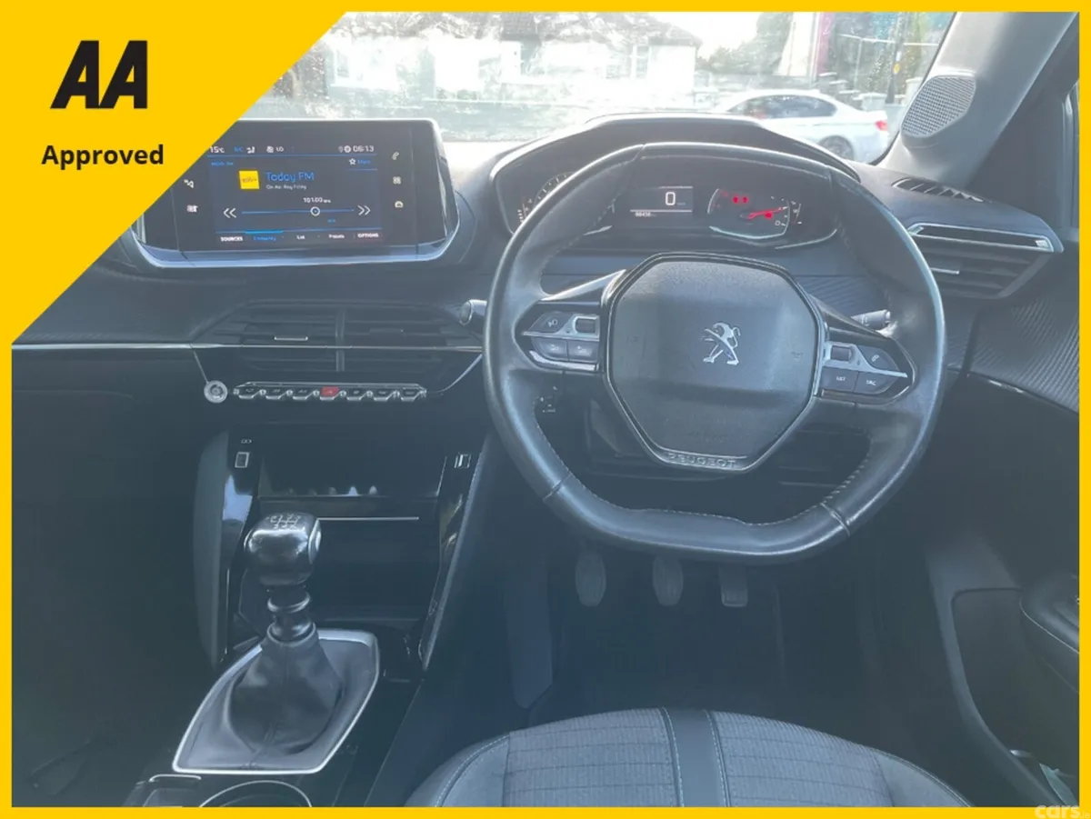 Peugeot 208 Hatchback, Petrol, 2021, Blue