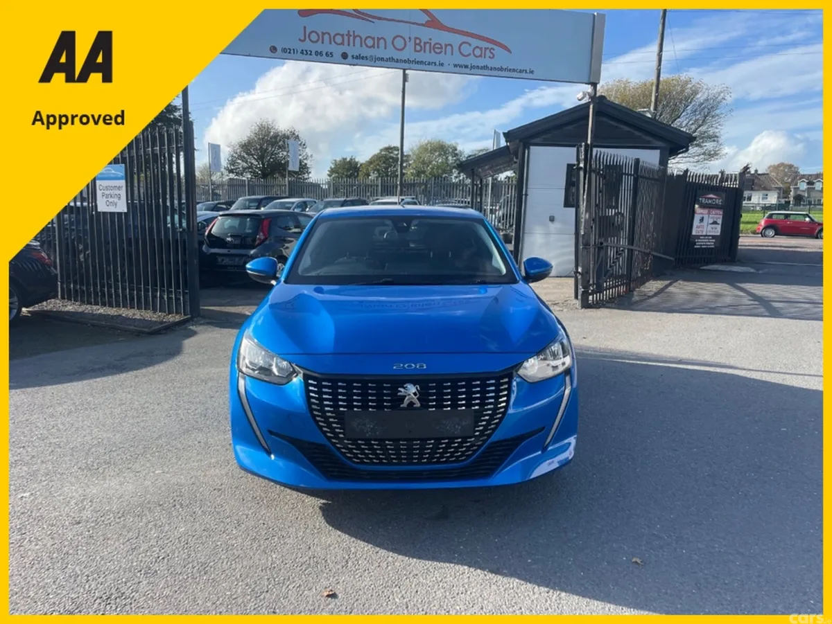 Peugeot 208 Hatchback, Petrol, 2021, Blue