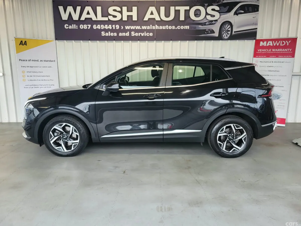 Kia Sportage MPV, Diesel, 2025, Black