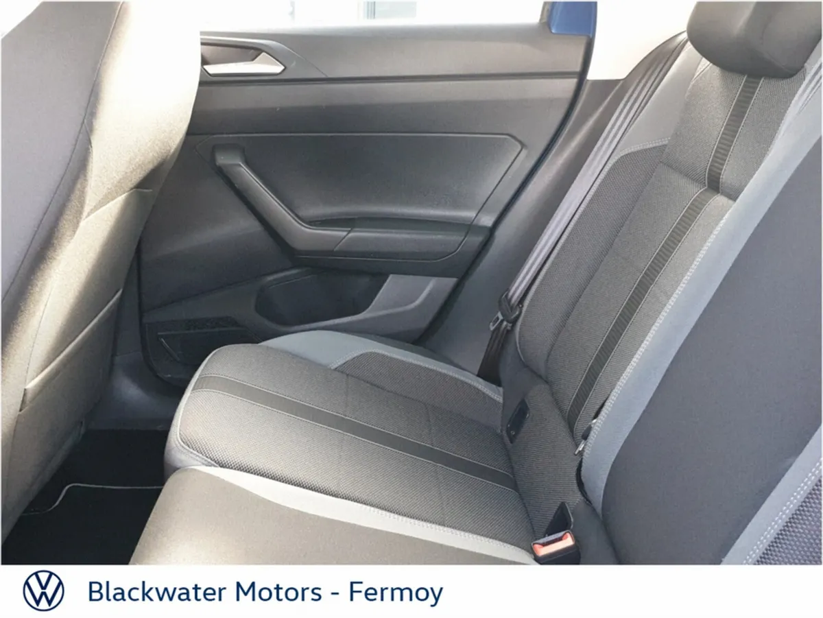 Volkswagen Polo Hatchback, Petrol, 2021, Blue