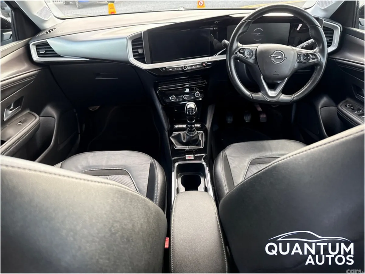 Opel Mokka SUV, Petrol, 2023, Grey
