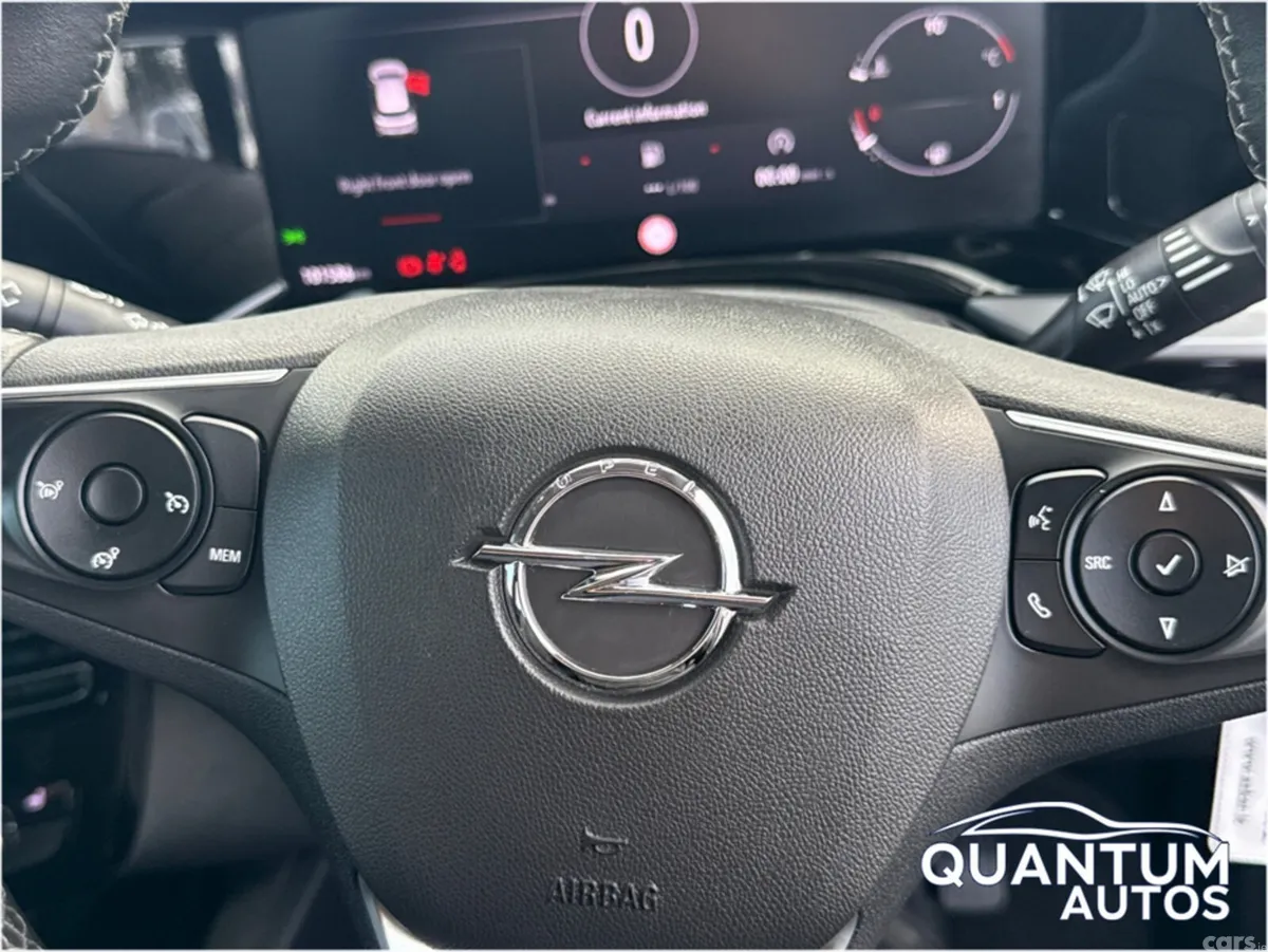 Opel Mokka SUV, Petrol, 2023, Grey