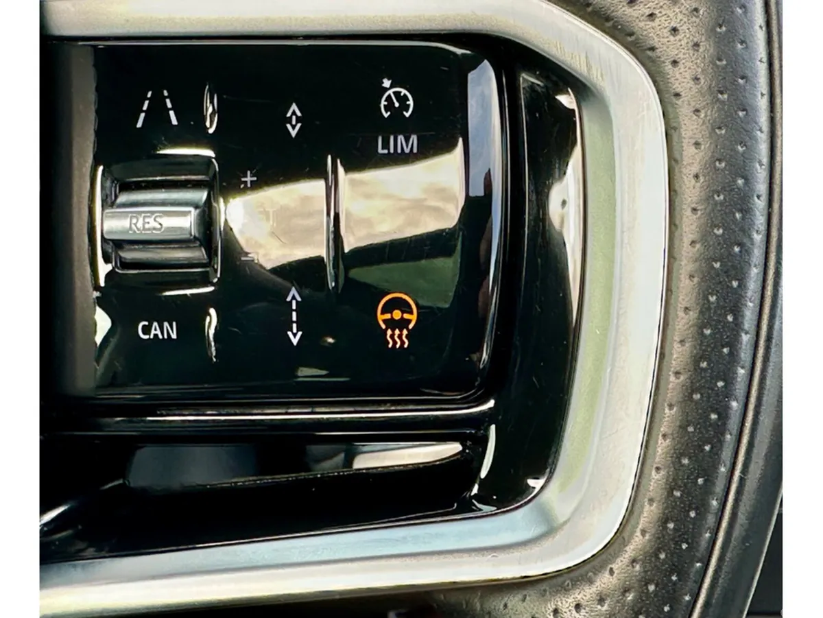 Land Rover Range Rover Evoque SUV, Petrol Plug-in Hybrid, 2022, White