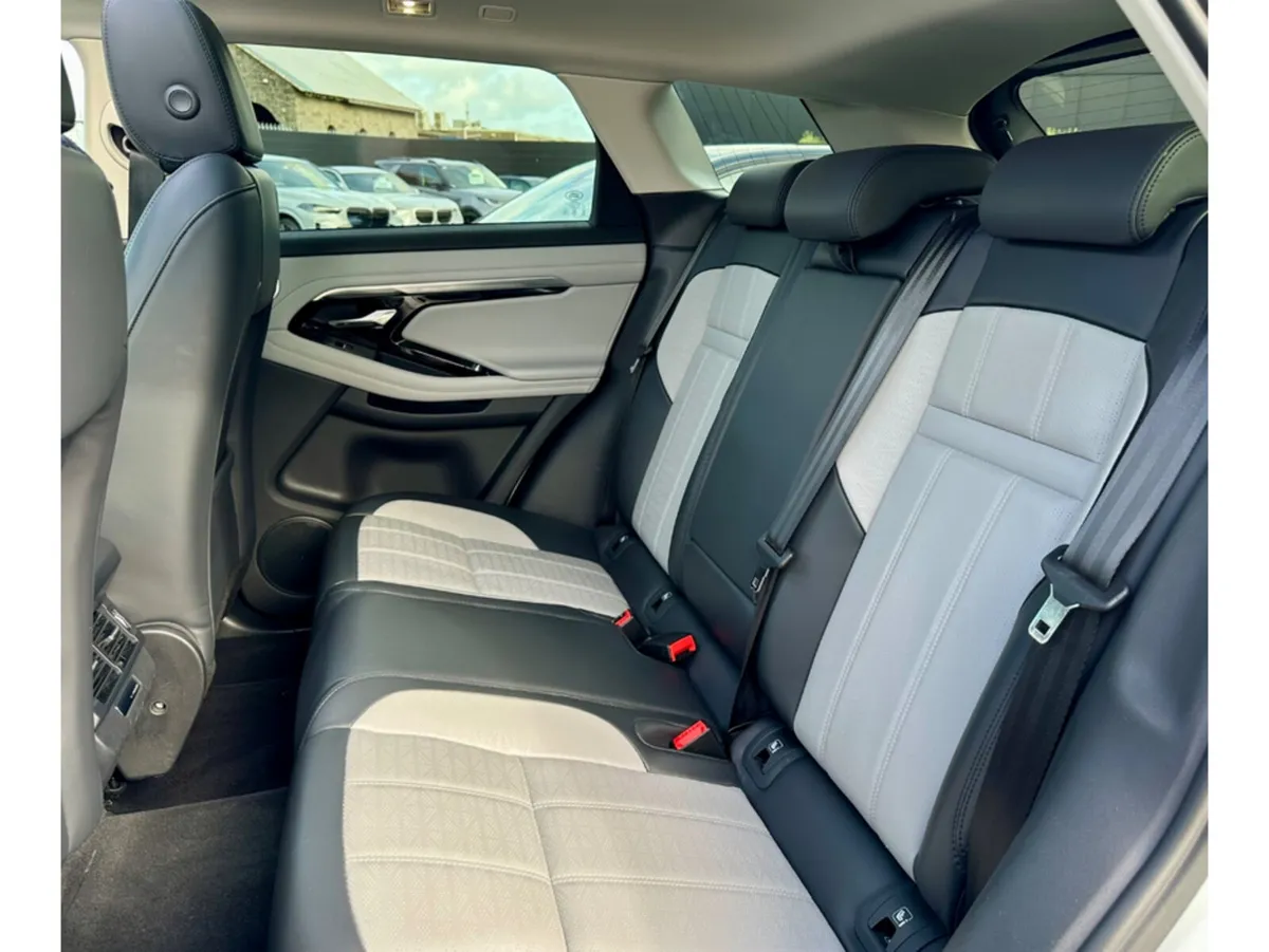 Land Rover Range Rover Evoque SUV, Petrol Plug-in Hybrid, 2022, White