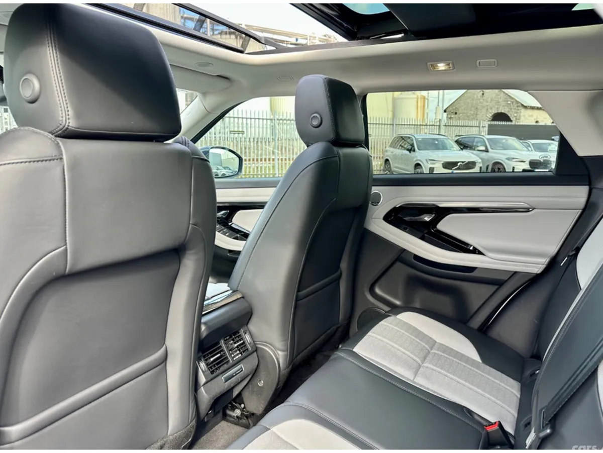 Land Rover Range Rover Evoque SUV, Petrol Plug-in Hybrid, 2022, White