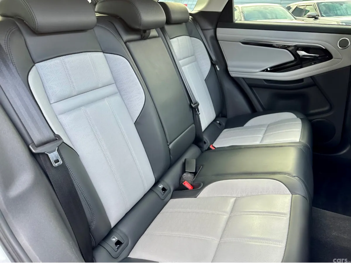Land Rover Range Rover Evoque SUV, Petrol Plug-in Hybrid, 2022, White