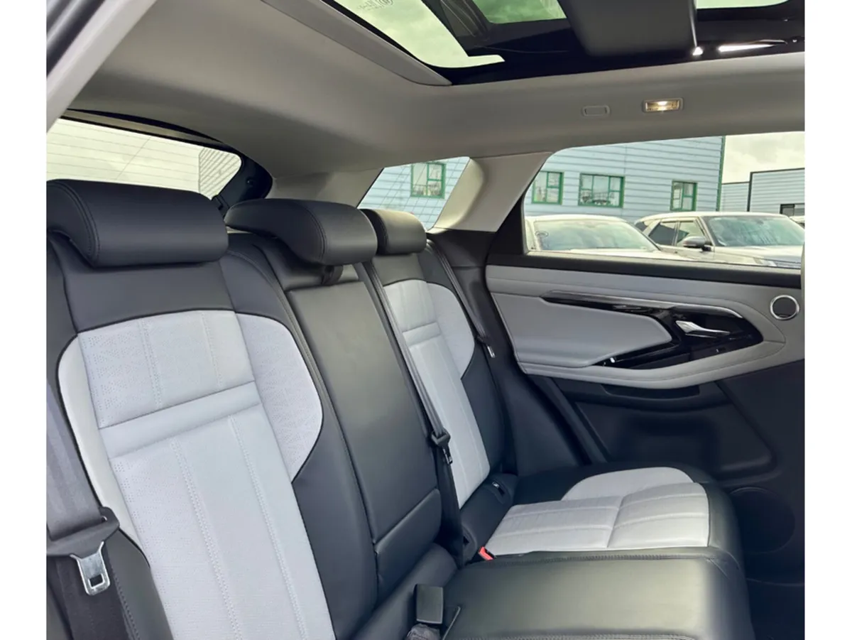 Land Rover Range Rover Evoque SUV, Petrol Plug-in Hybrid, 2022, White