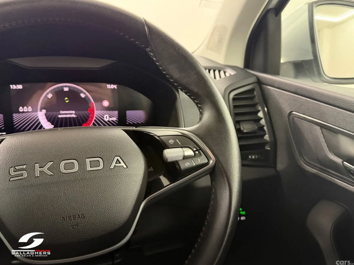 Skoda Karoq SUV, Diesel, 2025, Silver