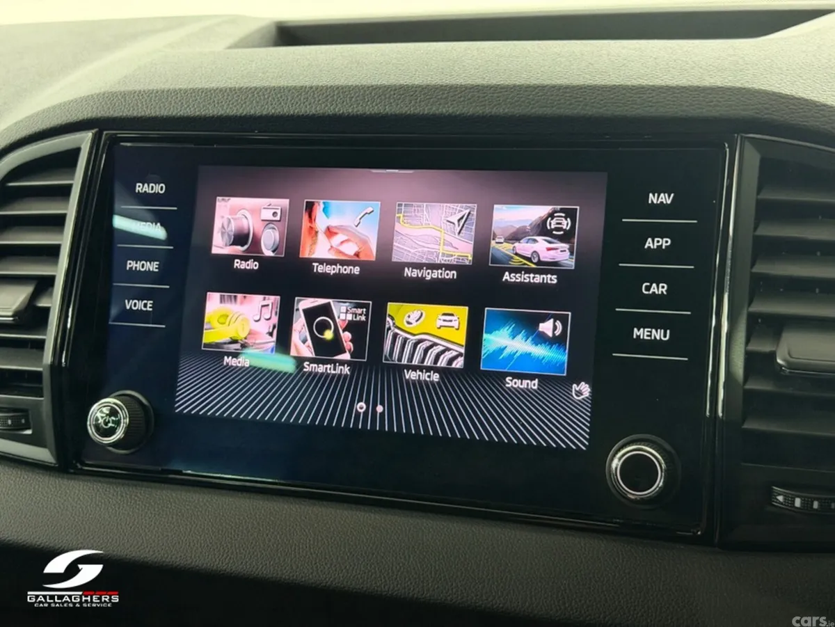 Skoda Karoq SUV, Diesel, 2025, Silver