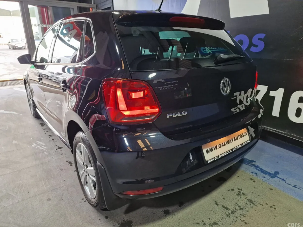 Volkswagen Polo Hatchback, Petrol, 2016, Black