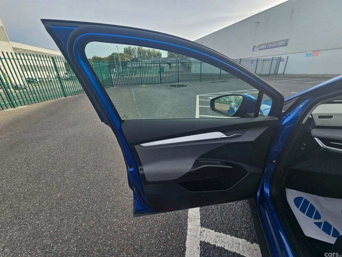 Skoda Enyaq Estate, Electric, 2023, Blue