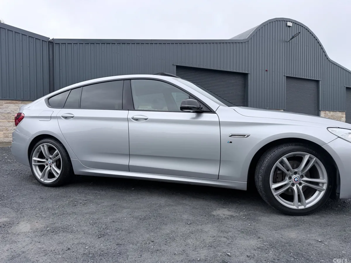 BMW 5-Series Hatchback, Diesel, 2015, Silver