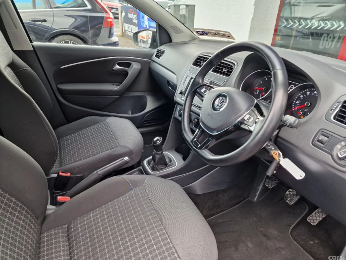 Volkswagen Polo Hatchback, Petrol, 2016, Black