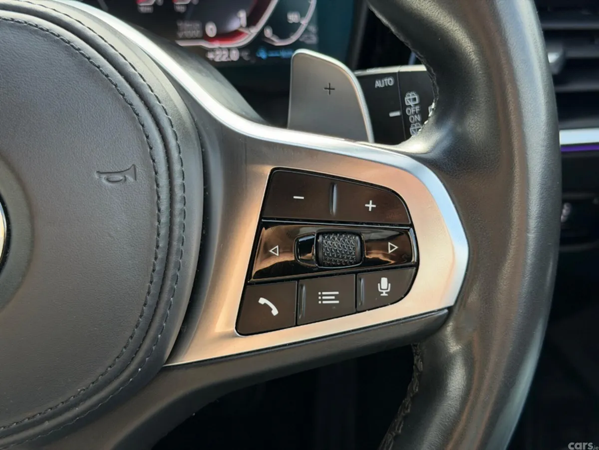 BMW 3-Series Estate, Petrol Plug-in Hybrid, 2020, White