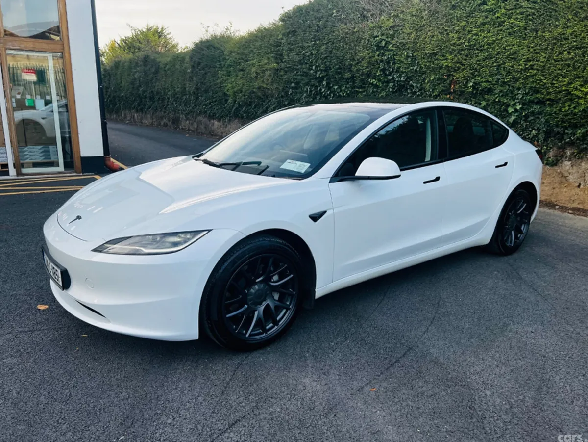 Tesla Model 3 Saloon, Electric, 2024, White
