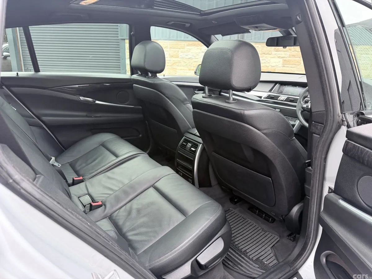 BMW 5-Series Hatchback, Diesel, 2015, Silver