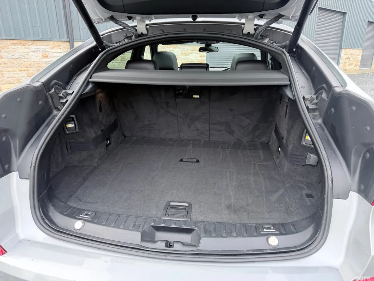 BMW 5-Series Hatchback, Diesel, 2015, Silver