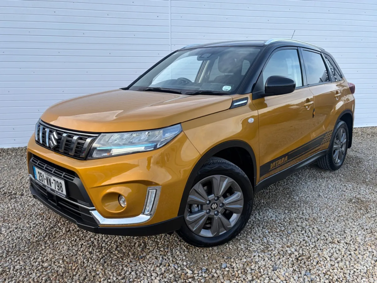 Suzuki Vitara SUV, Petrol Hybrid, 2025, Yellow