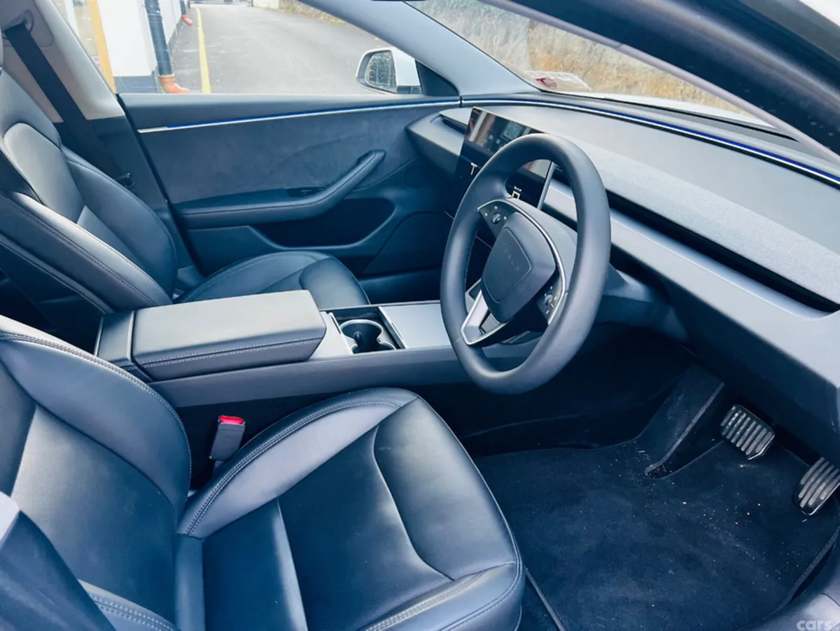 Tesla Model 3 Saloon, Electric, 2024, White