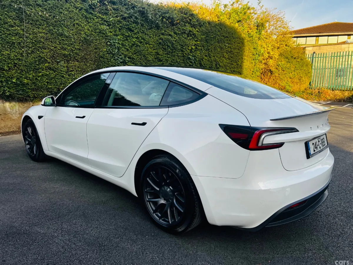 Tesla Model 3 Saloon, Electric, 2024, White