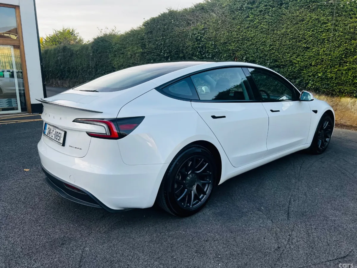 Tesla Model 3 Saloon, Electric, 2024, White
