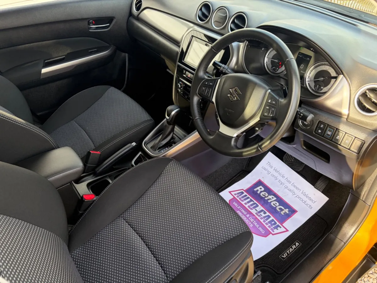 Suzuki Vitara SUV, Petrol Hybrid, 2025, Yellow