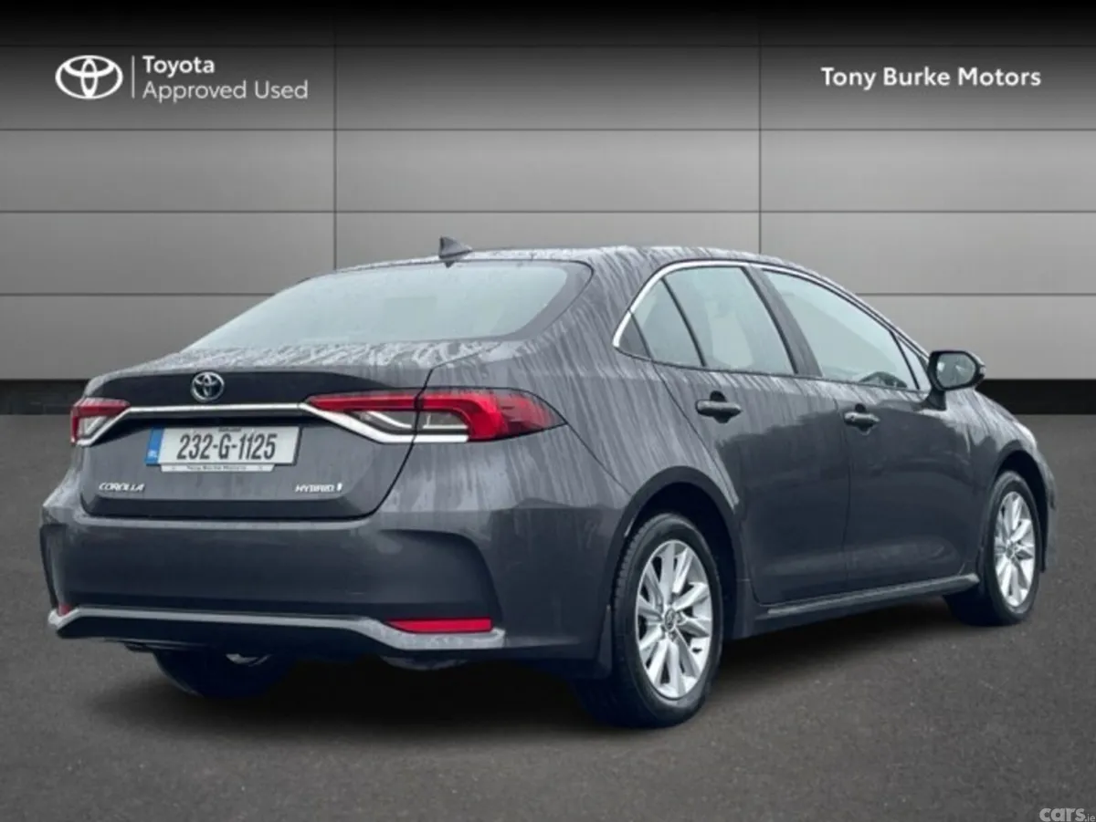 Toyota Corolla Saloon, Petrol Hybrid, 2023, Grey